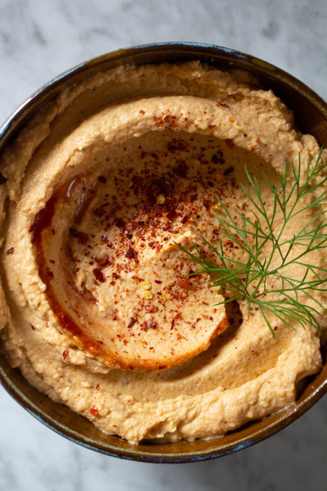 roasted red pepper hummus with chipotle